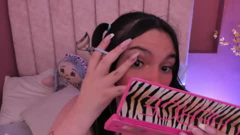 ariana__clauss online show from 10/27/25, 08:57