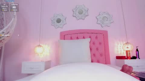 Snapshot of ariana_ceballos chatting on 01/05/25, 06:46 ARIANA online show from 01/05/25, 06:46