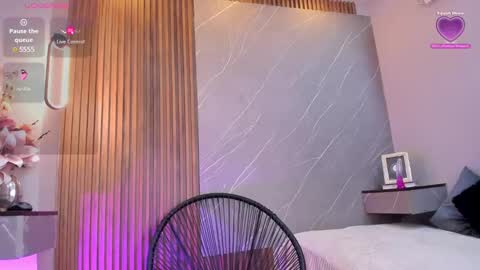 Ariana online show from 02/27/25, 03:59