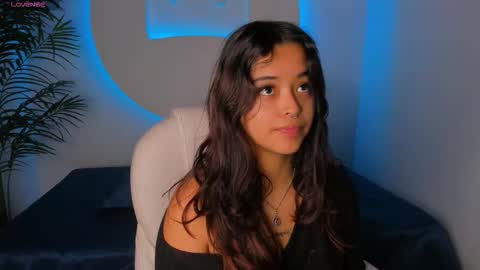Snapshot of ariana_pierce chatting on 10/07/25, 12:13 Ariana online show from 10/07/25, 12:13