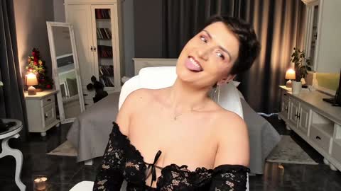 Snapshot of arianasage_ chatting on 01/23/25, 09:39 Ana online show from 01/23/25, 09:39