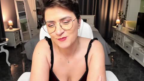 Snapshot of arianasage_ chatting on 01/26/25, 03:58 Ana online show from 01/26/25, 03:58