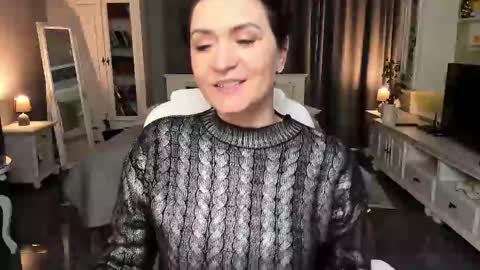 Snapshot of arianasage_ chatting on 02/09/25, 01:25 Ana online show from 02/09/25, 01:25