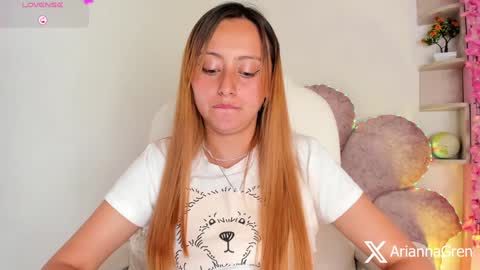 Snapshot of arianna_gren chatting on 02/03/25, 08:57 Arianna online show from 02/03/25, 08:57