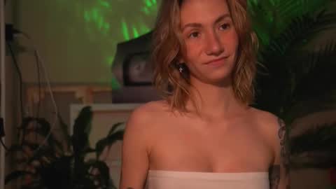 Olivka online show from 11/09/25, 06:44