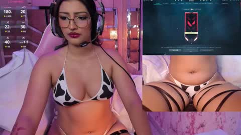 Snapshot of arianova_ chatting on 11/10/25, 12:59 Aria online show from 11/10/25, 12:59