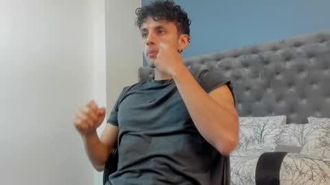 ariasaadeh online show from 09/28/25, 11:59