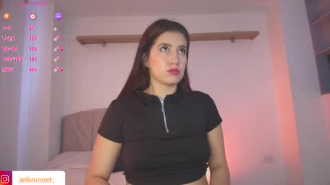  Ari Just Ari online show from 11/15/25, 05:09