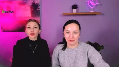 ariel_shadow online show from 11/19/25, 01:55