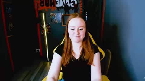 Ariel online show from 11/17/25, 06:03