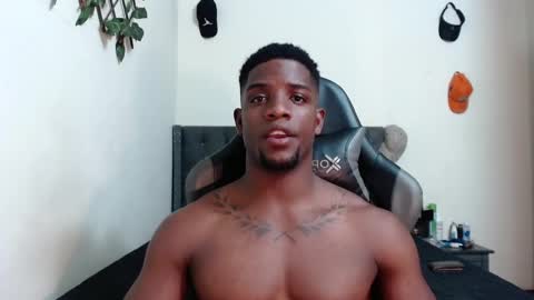 Snapshot of arielbronwxxx chatting on 02/15/25, 02:26 chris online show from 02/15/25, 02:26