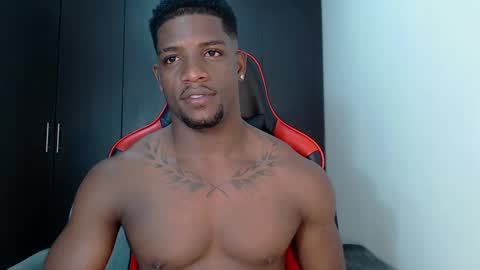 Snapshot of arielbronwxxx chatting on 02/28/25, 11:58 chris online show from 02/28/25, 11:58
