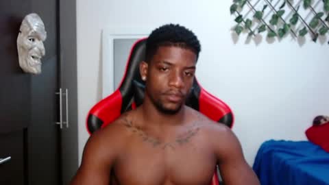 Snapshot of arielbronwxxx chatting on 03/07/25, 01:51 chris online show from 03/07/25, 01:51