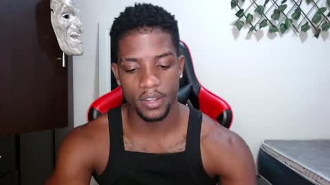 Snapshot of arielbronwxxx chatting on 03/08/25, 02:51 chris online show from 03/08/25, 02:51