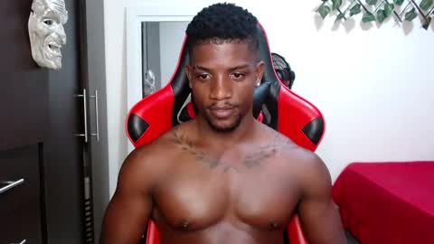 Snapshot of arielbronwxxx chatting on 03/11/25, 05:35 chris online show from 03/11/25, 05:35