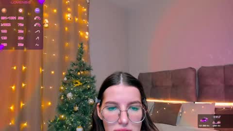 Snapshot of ariellateska chatting on 01/04/25, 08:49 Ariella online show from 01/04/25, 08:49