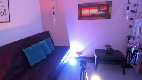 Snapshot of ariianabaker chatting on 11/11/25, 12:27 Arianna online show from 11/11/25, 12:27