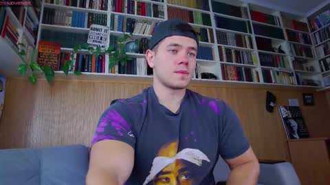 Snapshot of arilass chatting on 09/27/25, 06:29 A n g e l f r o m H e l l online show from 09/27/25, 06:29