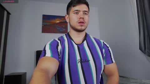 Snapshot of arilass chatting on 11/04/25, 07:29 A n g e l f r o m H e l l online show from 11/04/25, 07:29