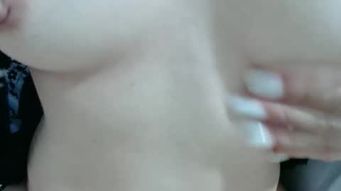 Arina online show from 09/11/25, 08:09