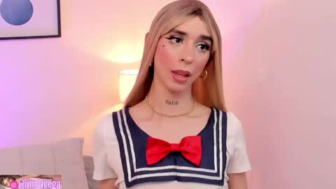 Snapshot of arivega chatting on 09/28/25, 06:19 Nice to meet you thumb up me please its important I LOOK MY BIO DOWN online show from 09/28/25, 06:19