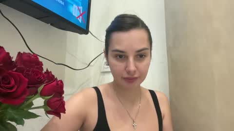 arivelle online show from 11/16/25, 02:33