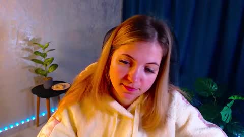 Snapshot of arlana_klart chatting on 10/11/25, 01:38 Arlana online show from 10/11/25, 01:38