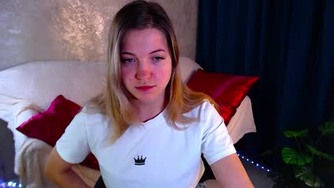 Snapshot of arlana_klart chatting on 11/09/25, 12:53 Arlana online show from 11/09/25, 12:53