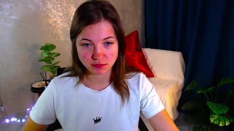 Snapshot of arlana_klart chatting on 11/13/25, 01:37 Arlana online show from 11/13/25, 01:37