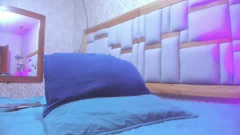 Arleth  online show from 11/11/25, 03:06