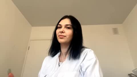 Snapshot of armandadunnigan chatting on 10/17/25, 01:25 Sofia online show from 10/17/25, 01:25