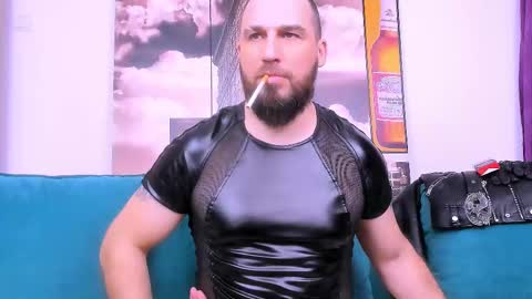 Snapshot of armandosteel chatting on 02/28/25, 05:48 Armando online show from 02/28/25, 05:48