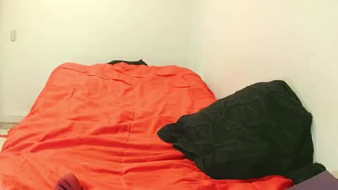 armin_red1 online show from 10/14/25, 02:01