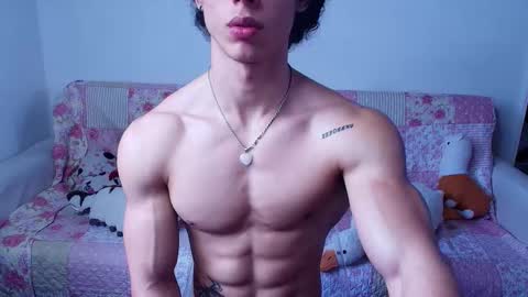 Snapshot of arnold_black69 chatting on 02/11/25, 08:20 arnold black online show from 02/11/25, 08:20
