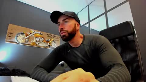 AronGrant online show from 12/05/24, 10:01