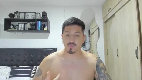 ARON  Independent model  online show from 11/03/25, 06:36