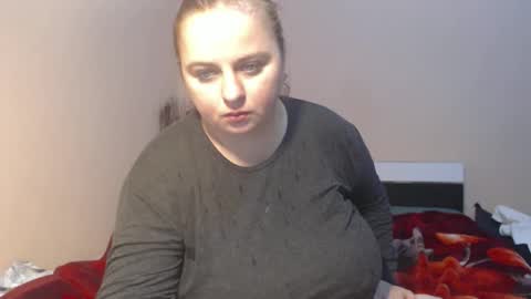 Arriana online show from 10/21/25, 02:12