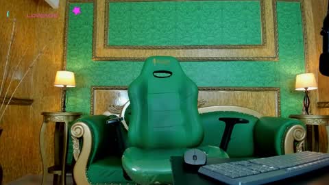 Snapshot of arrkabella chatting on 02/11/25, 06:22 online show from 02/11/25, 06:22