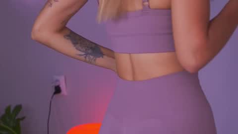 Arti  Next Streams -  online show from 09/14/25, 04:22