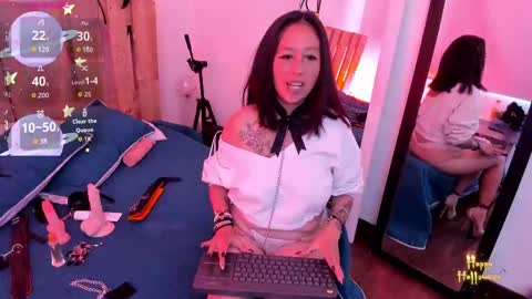 artemisa_adkins online show from 10/16/25, 09:05