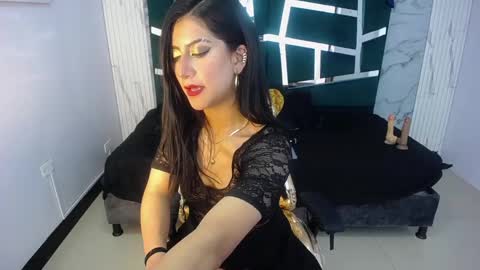 Snapshot of artemisa_ch1 chatting on 01/15/25, 06:08 ARTEMISA online show from 01/15/25, 06:08
