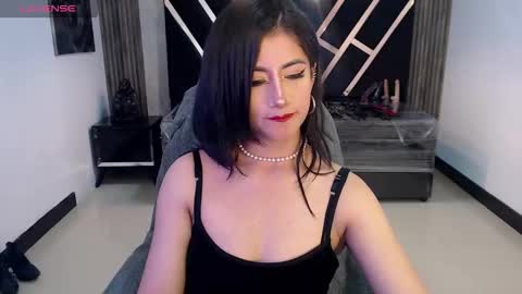 Snapshot of artemisa_ch1 chatting on 09/10/25, 03:50 ARTEMISA online show from 09/10/25, 03:50