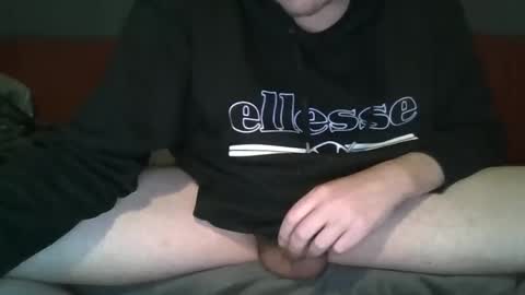 Snapshot of arthure944491 chatting on 11/08/25, 10:19 arthure944491 online show from 11/08/25, 10:19