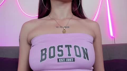 Snapshot of artmiajoy chatting on 12/10/24, 11:00 MIA OF artmiajoy online show from 12/10/24, 11:00