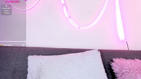 Snapshot of artmiajoy chatting on 01/09/25, 05:11 MIA OF artmiajoy online show from 01/09/25, 05:11