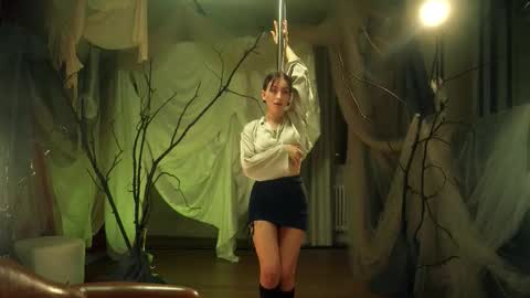 Snapshot of artmosphera chatting on 11/16/25, 12:38 The ticket show has been postponed to Monday tomorrow. Sorry womens day online show from 11/16/25, 12:38