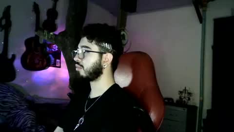 Snapshot of artorias_4 chatting on 12/12/24, 03:32 artorias 4 online show from 12/12/24, 03:32