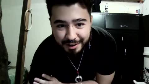 Snapshot of artorias_4 chatting on 12/19/24, 09:06 artorias 4 online show from 12/19/24, 09:06