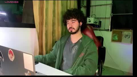 Snapshot of artorias_4 chatting on 10/24/25, 04:53 artorias 4 online show from 10/24/25, 04:53