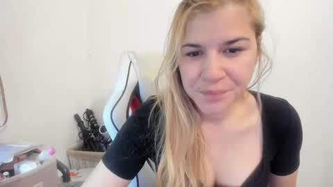 MIA online show from 10/08/25, 08:56